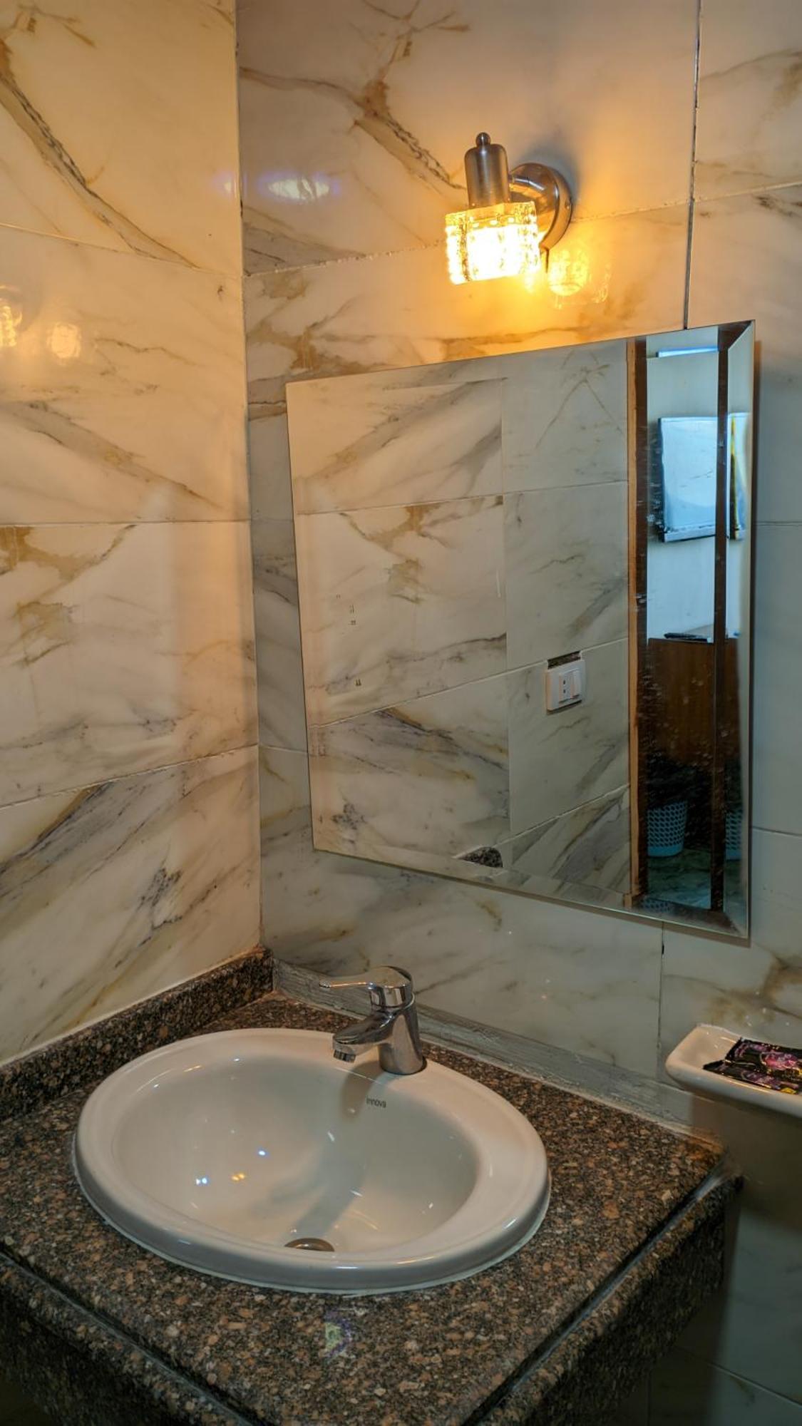 Royal Crown Hotel عائلات فقط Alexandria Luaran gambar